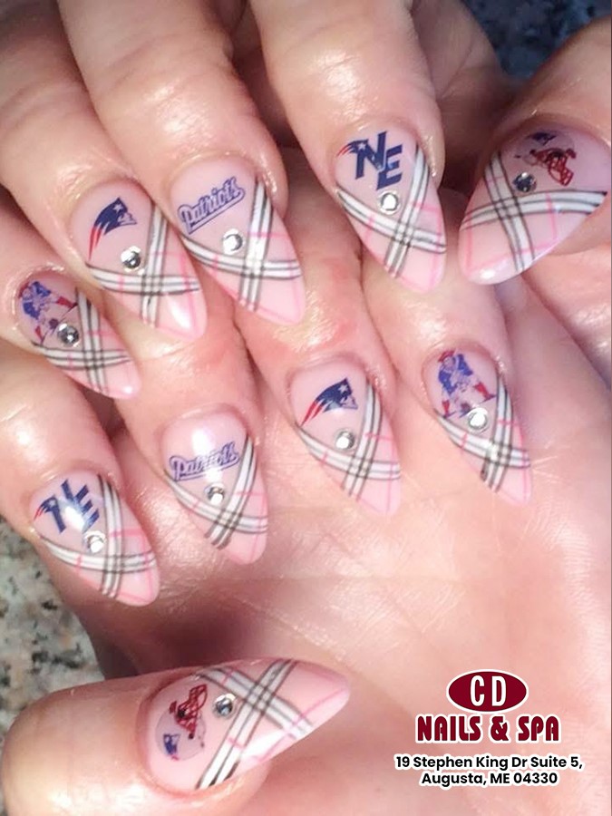 The perfect nail design makes you feel put together without trying too hard